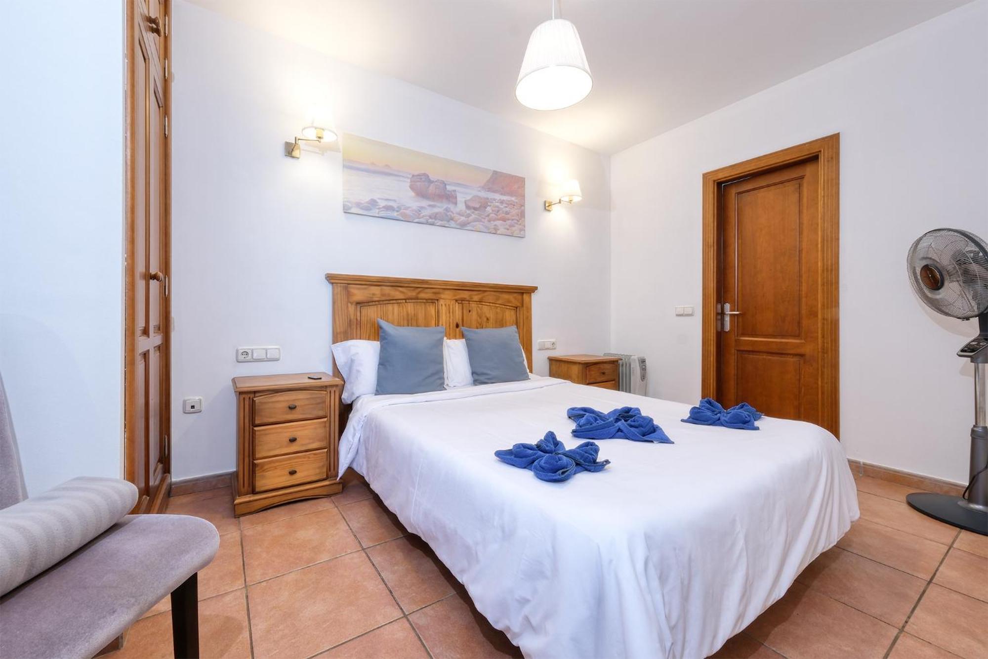Casa Elin-Shared Pool, Fast Wifi Villa Costa Teguise Exterior photo
